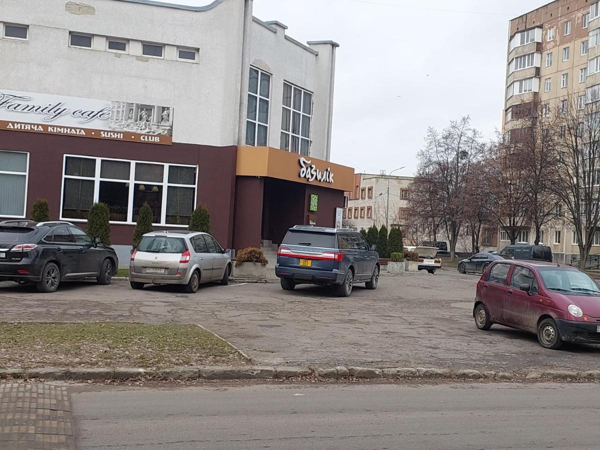 стильні кравчука 10 Lutskdoba Apartment Lutsk